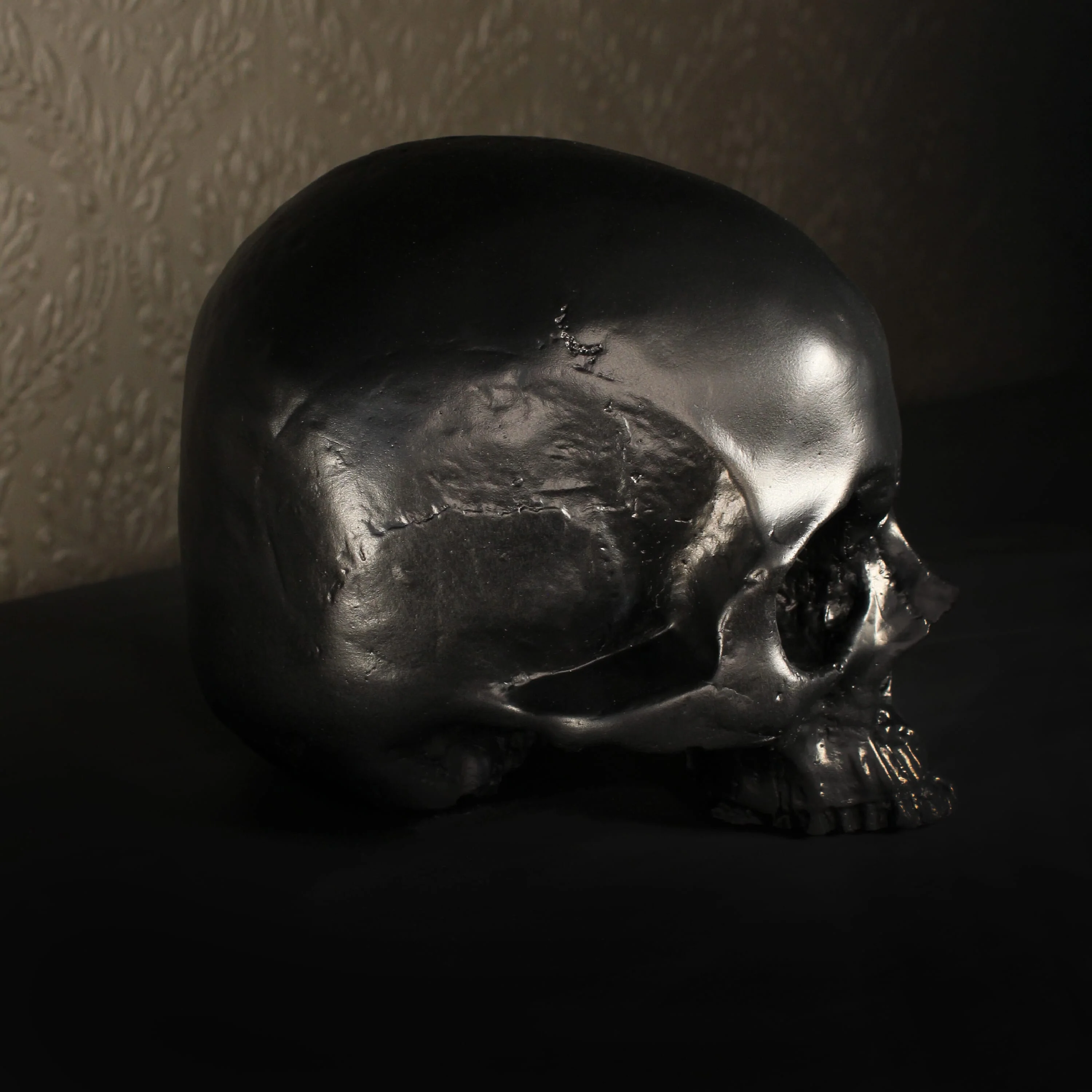 Skull of Jane Doe Ornament - Black - Image 3
