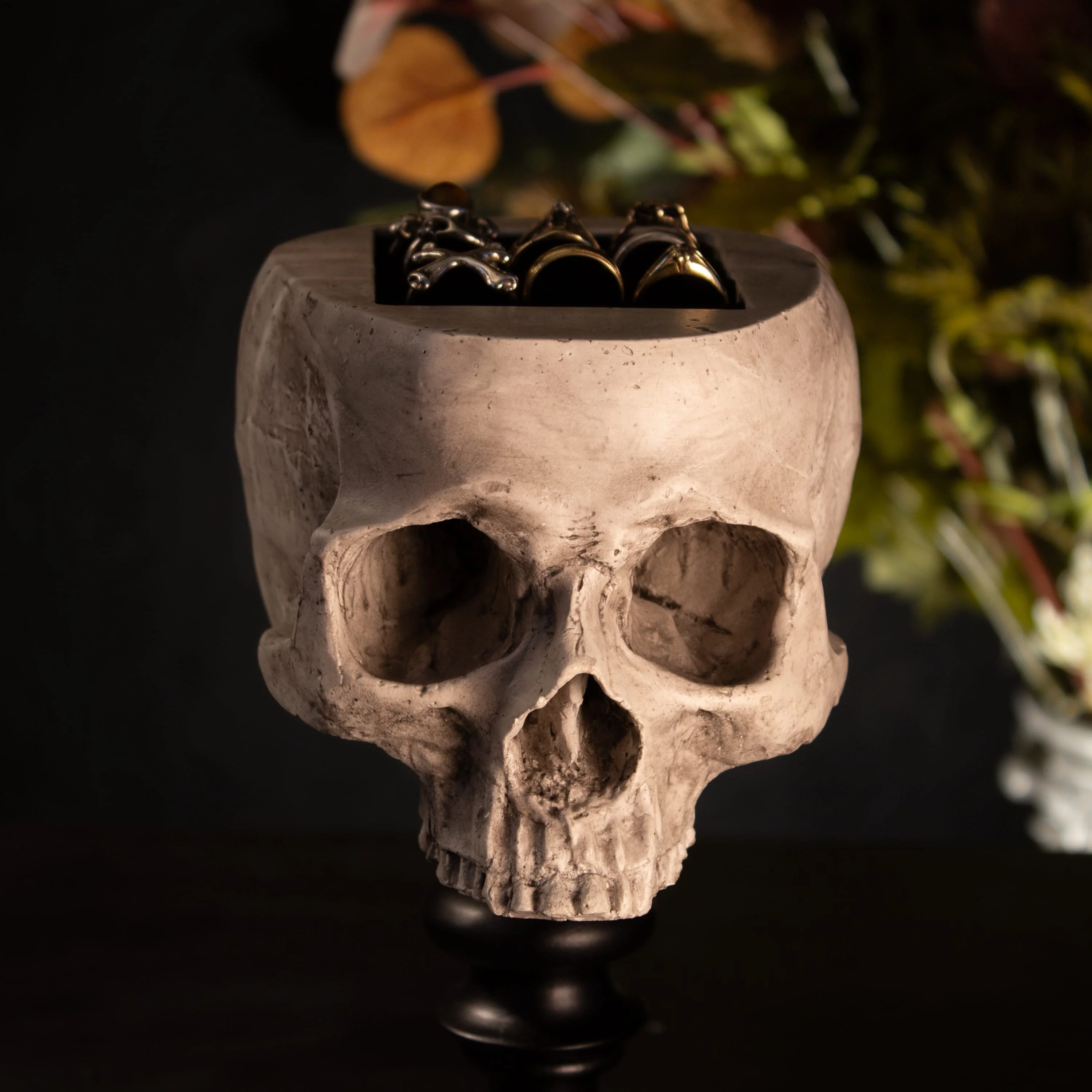 Skull Ring Holder - Jane Doe Edition - Image 3