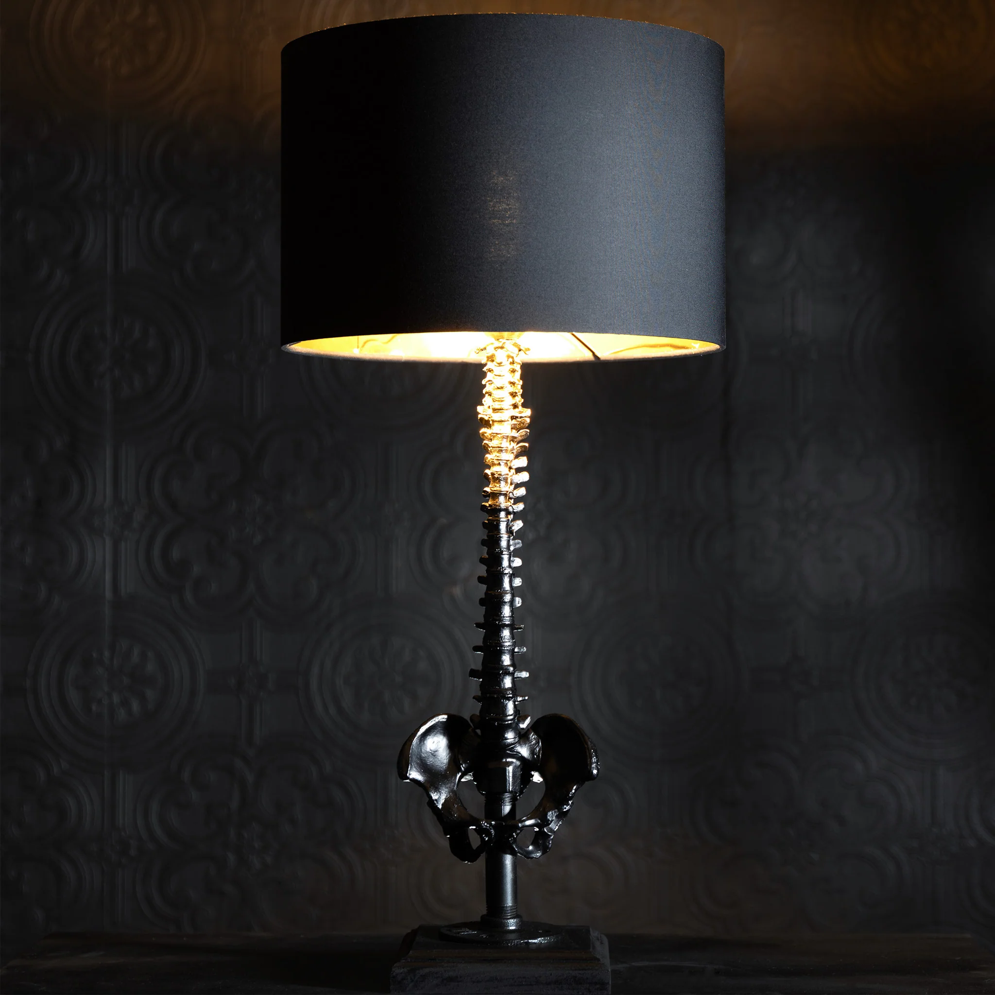The Black Spine Lamp by The Blackened Teeth - Image 5